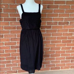 Black light weight midi dress